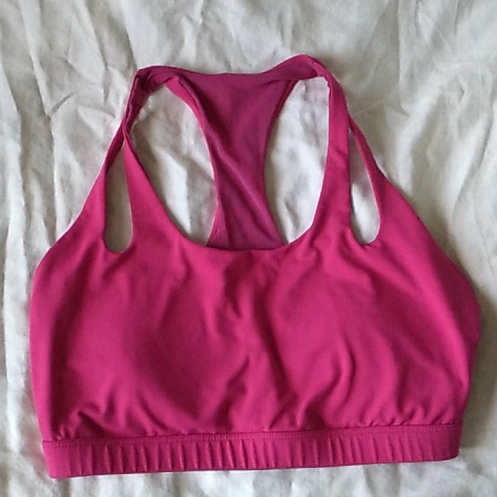Fabletics sports bra